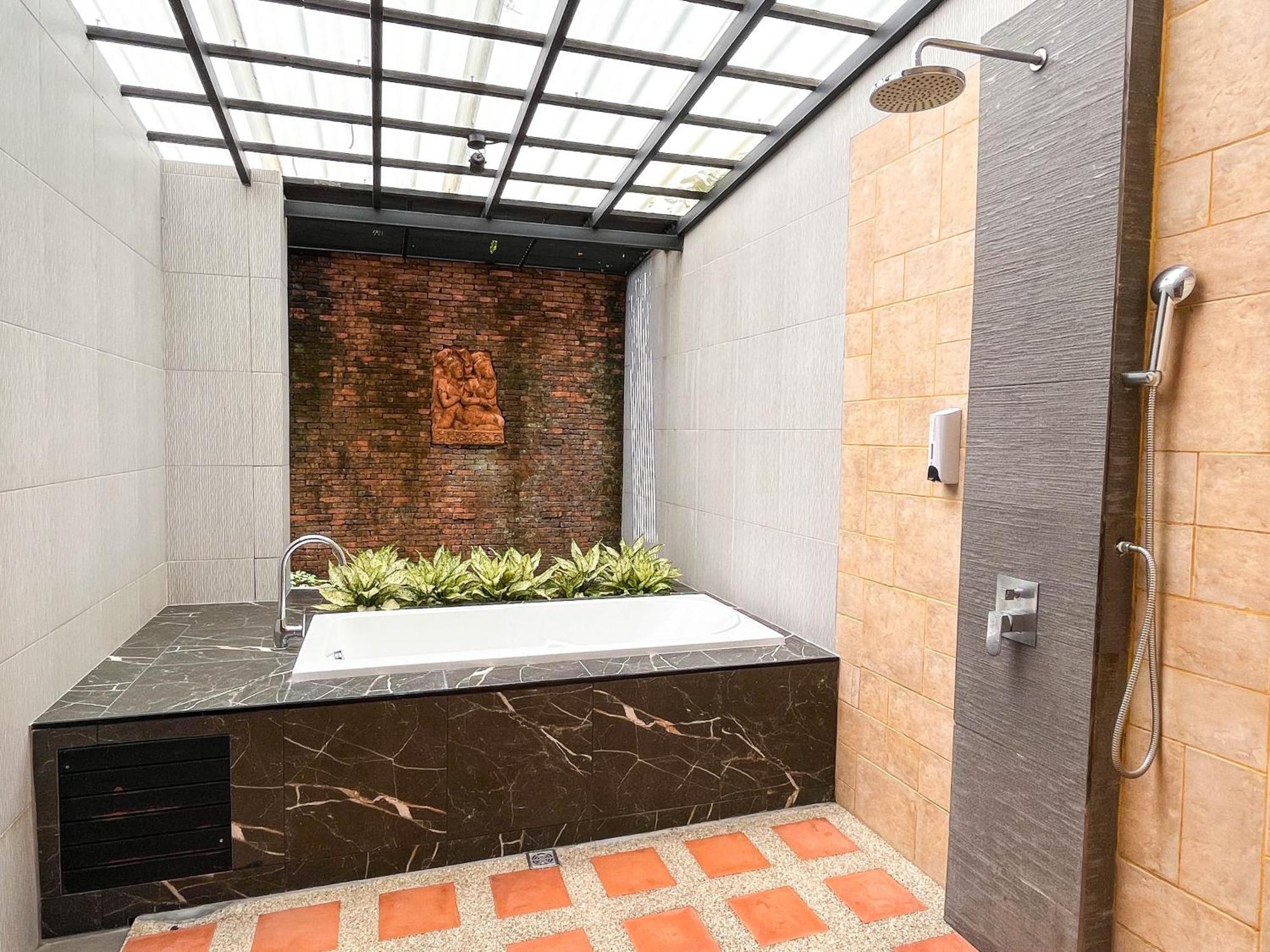 Baleeyan Residence Thalang Ngoại thất bức ảnh